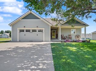 111 W 15th St, Eudora, KS 66025