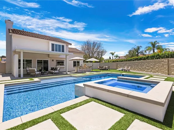 1 Hazelbranch, Aliso Viejo, CA 92656