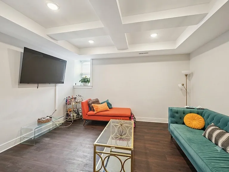 4345 S Langley Ave #1S — Photo 11