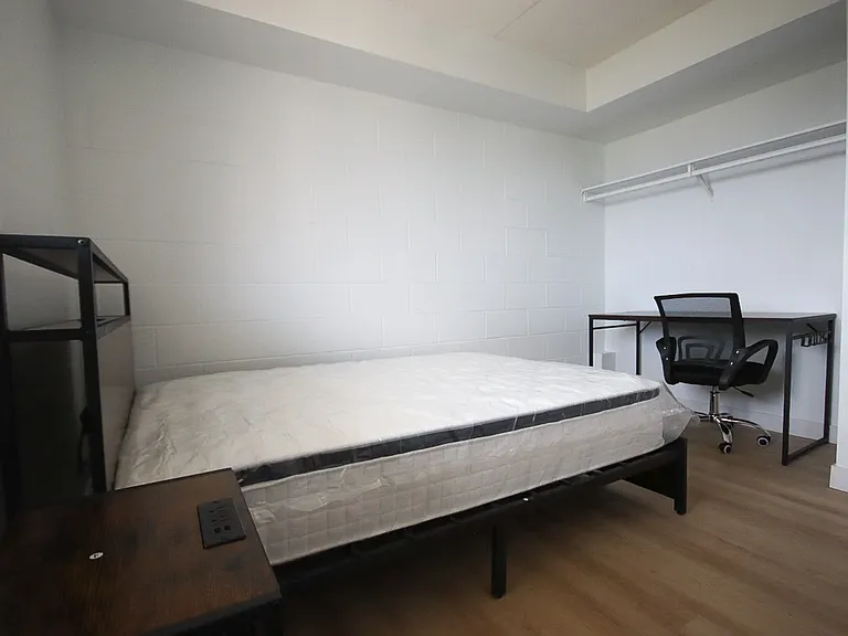 50 University Ave E #VIEWINGS — Photo 5