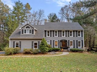 19 Ravens Blf, Andover, MA 01810