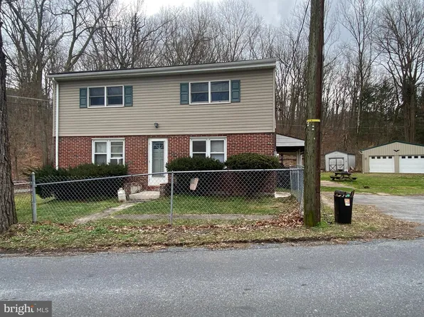 77 Beavens Rd, Sinking Spring, PA 19608