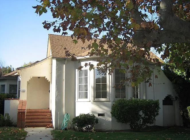 Classic vintage Burlingame house on a level, suburban street.
