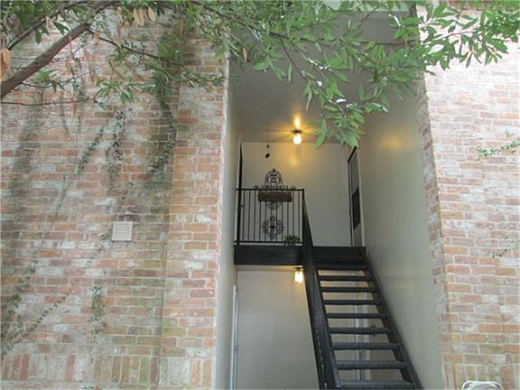 4th image of 1811 Stoney Brook Dr #86