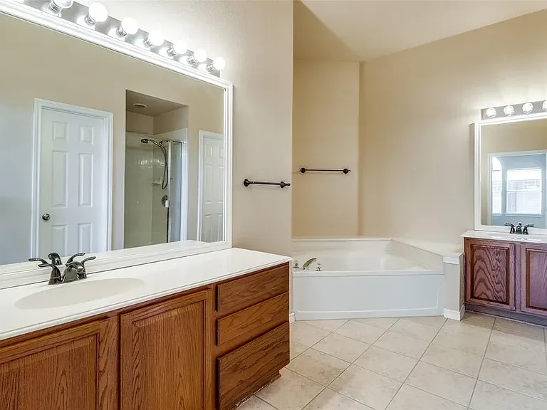 11431 Wovenedge Ct — Photo 17