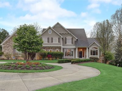 8 Country Ln, Pepper Pike, OH, 44124