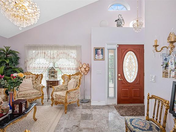 4th image of 4148 Pacifica Dr