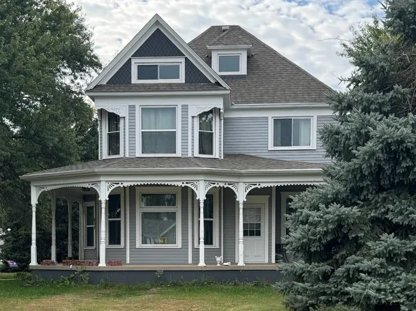 631 N Derby Ave, Giltner, NE 68841