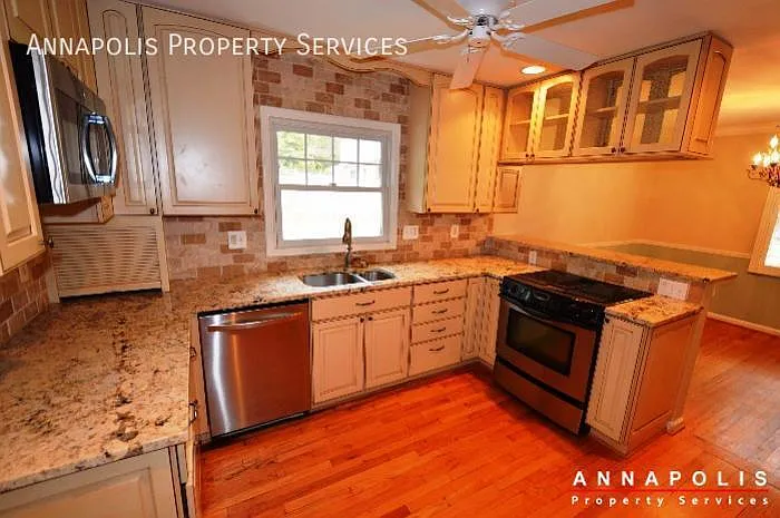 58 Chautaugua Rd — Photo 3