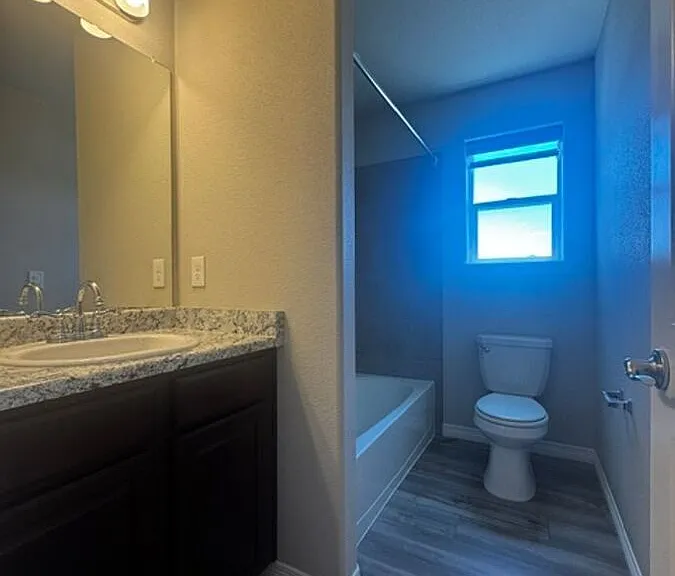 5338 Kingscote Dr — Photo 15