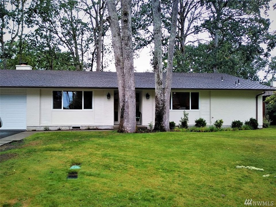 1st image of 8113 75th St SW