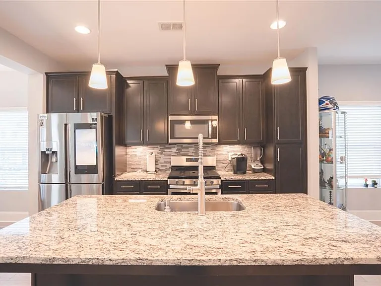 Sanford Dr NW — Photo 17