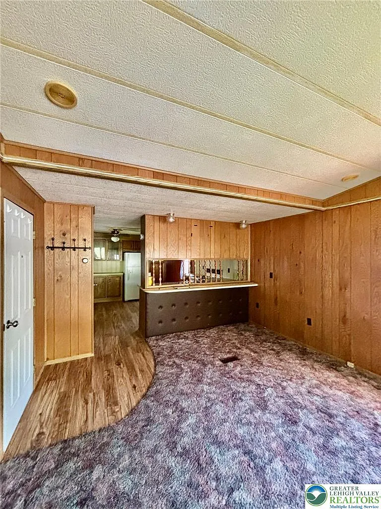 2 bed, 1.0 bath, 551 sqft, $1,350 — Photo 4