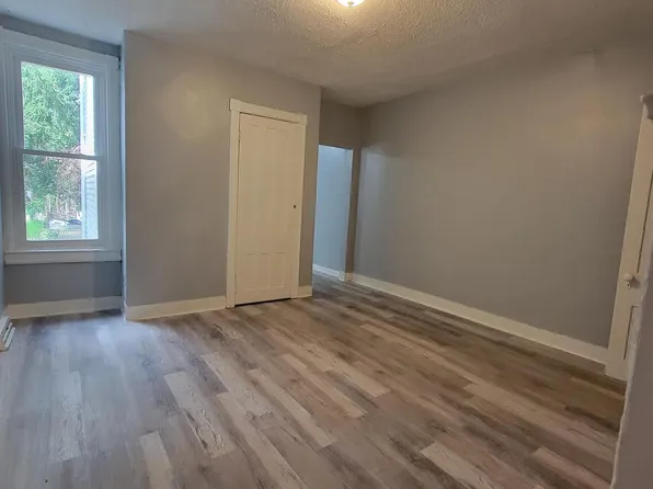 190 Locust St, Trenton, NJ 08609