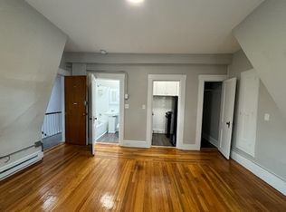 160 Orange St #17890218, Manchester, NH 03104