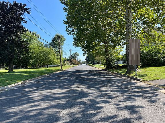 5th image of 650 Huff Ave