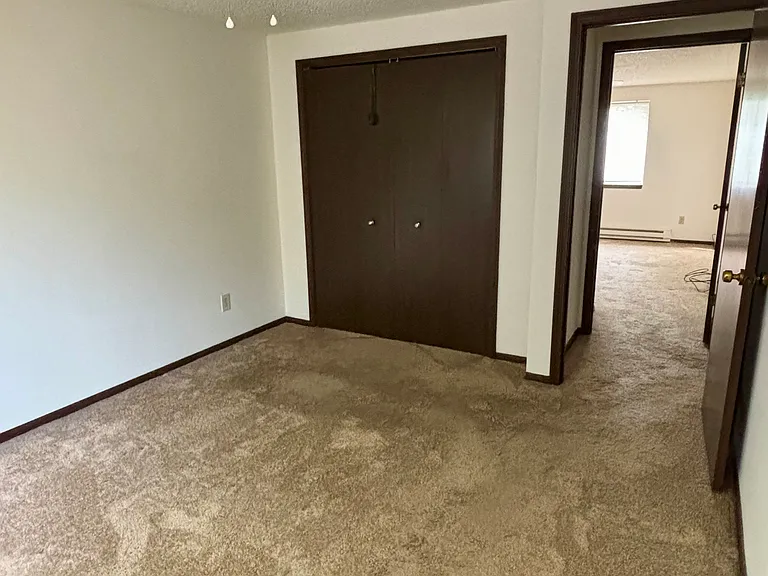 21 Barton Ct #4 — Photo 6