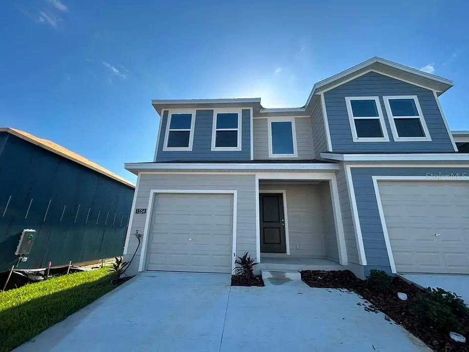 1554 Plank Pl