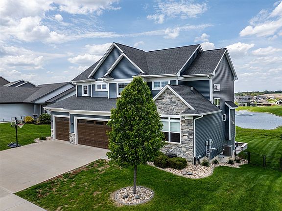 5th image of 1350 E Tartan Dr