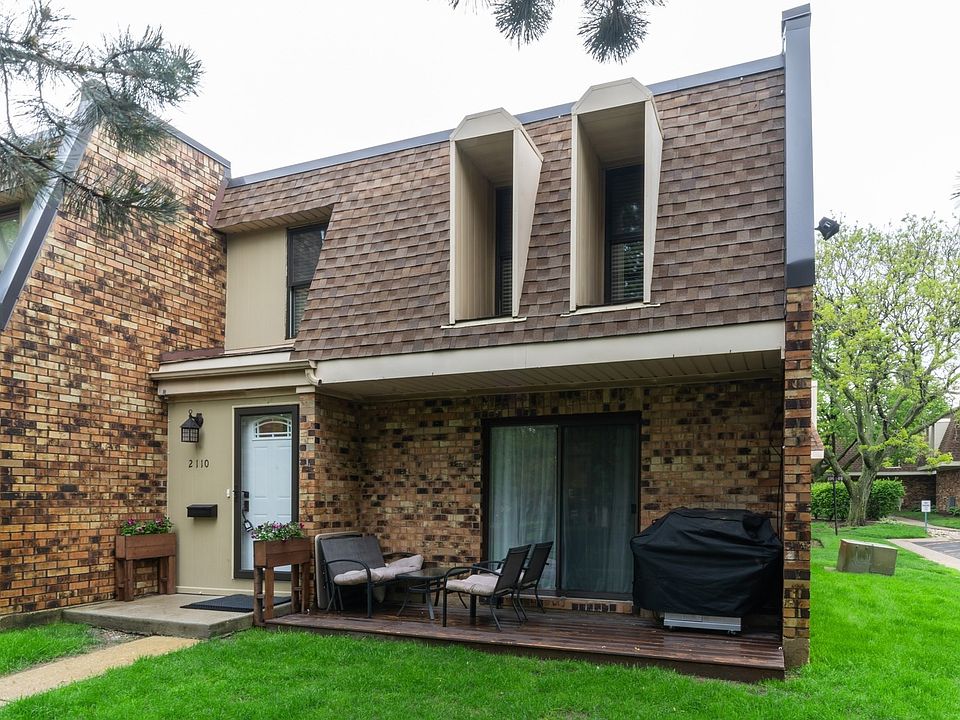 1st image of 2110 Country Club Dr #0