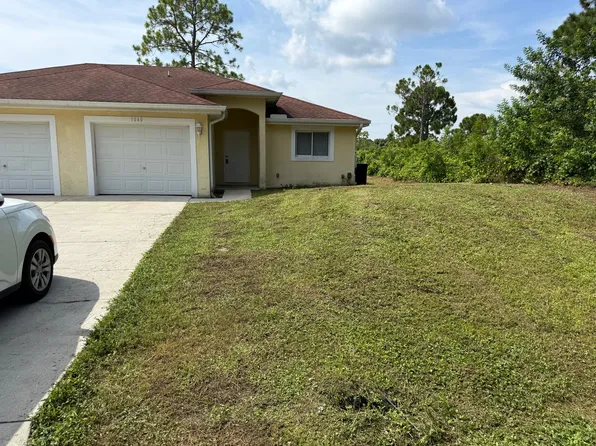 1040 Ainsworth St E, Lehigh Acres, FL 33974