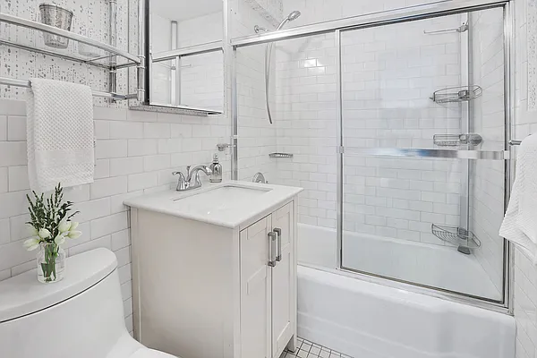 Sold by Compass | media 6