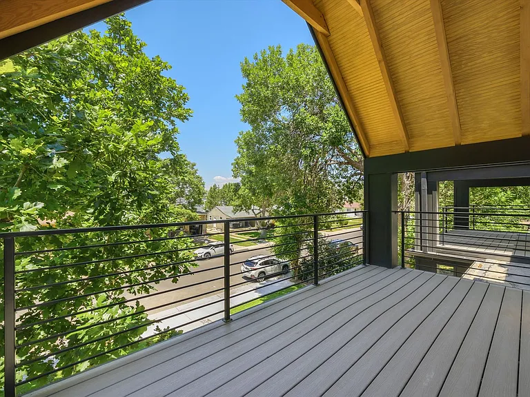 2452 S Marion St — Photo 21
