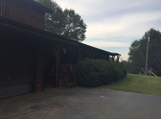 590 Overcreek Rd, Chesnee, SC 29323