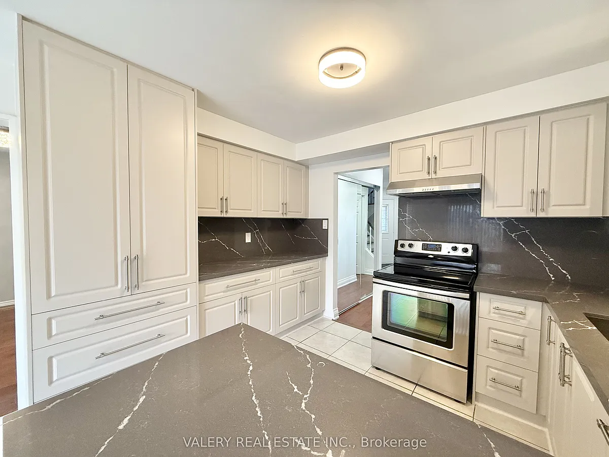 Building Photo - 94 Reed Dr #1