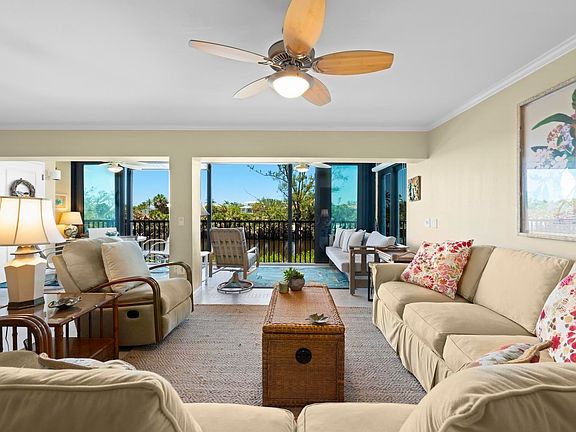 3rd image of 1340 Middle Gulf Dr Unit 8A