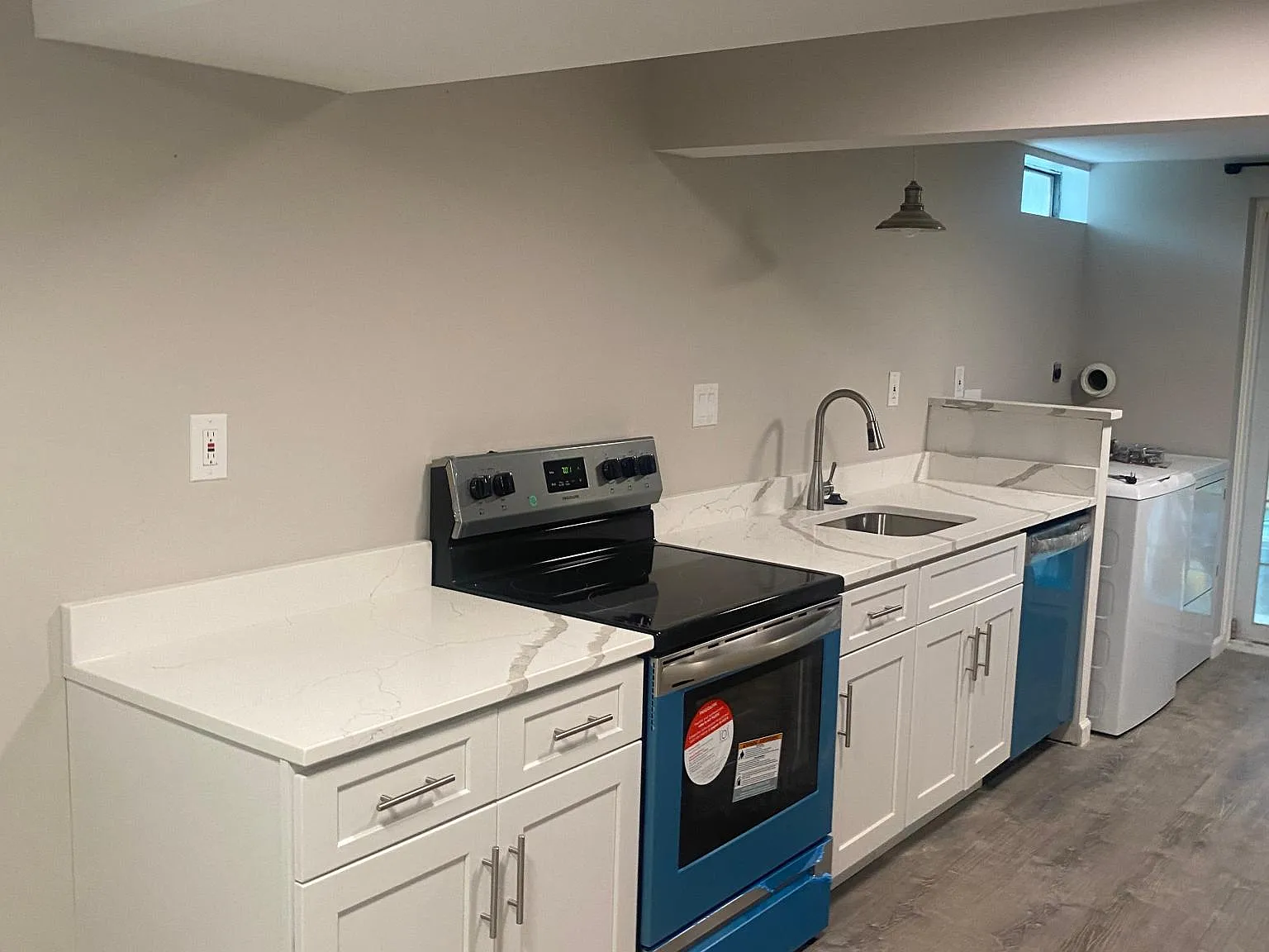 1 bed, 1000 sqft, $1,850 — Photo 4