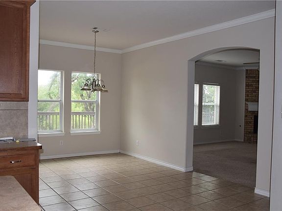 5th image of 1049 Estates Dr