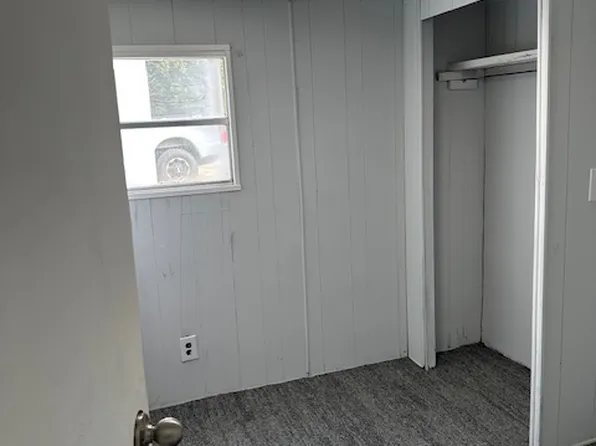 2184 W Point Rd #18, Lagrange, GA 30240