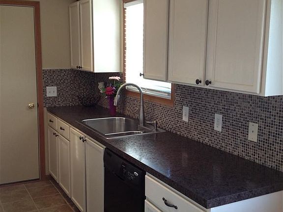 5th image of 3259 Aberdeen Ave