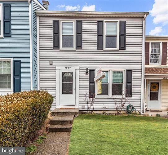 1st image of 1920 Pohick Creek Ct