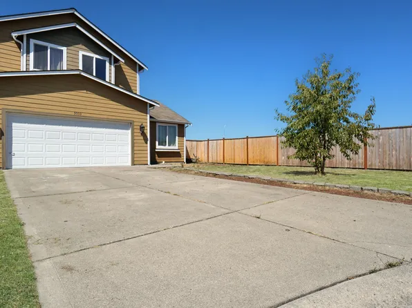 9933 Bourbon St SE, Yelm, WA 98597