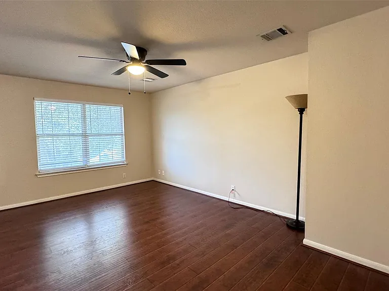 2211 Bent Bow Dr — Photo 32