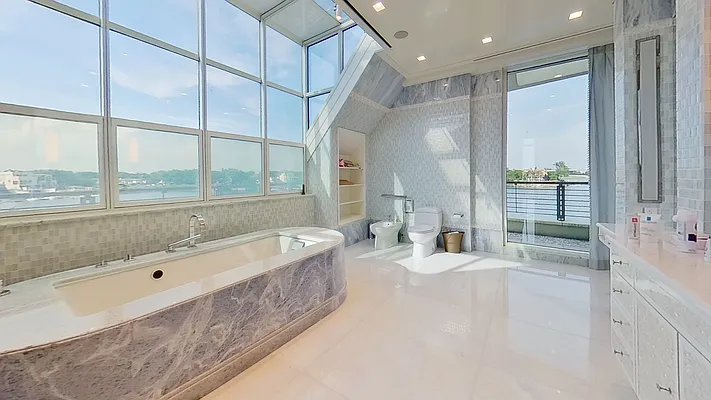 Sold by Bergen Basin Real Estate | media 13