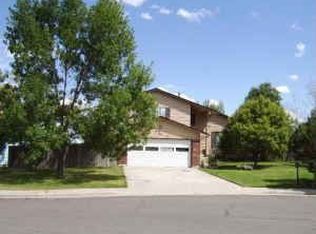 1513 Ahrens Ave, Cheyenne, WY 82007