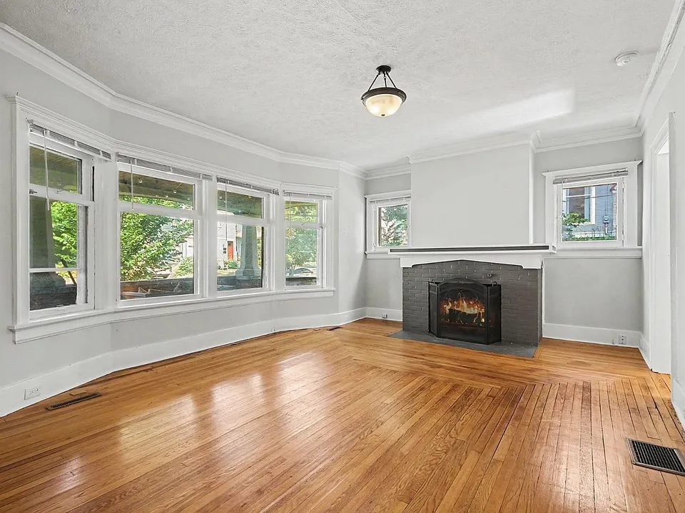 350 Union Ave SE #1