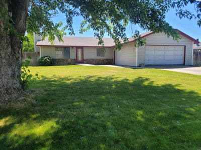 705 W 41st Pl, Kennewick, WA, 99337
