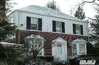 1st image of 394 Raymond St