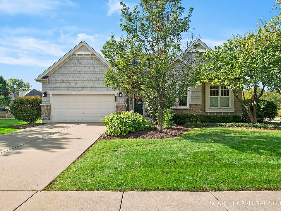 1st image of 810 Campbell Dr