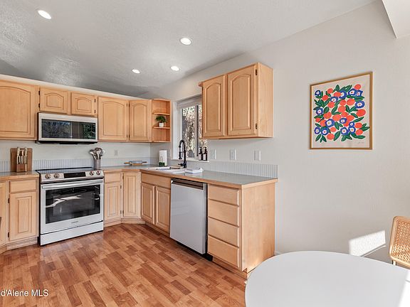 4th image of 3505 N 12th St