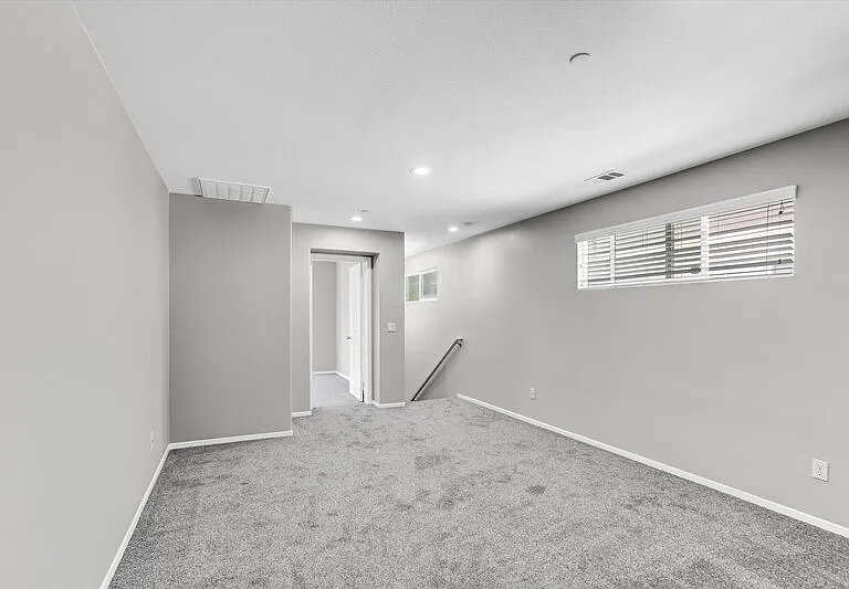 2215 Antonio Dr — Photo 15