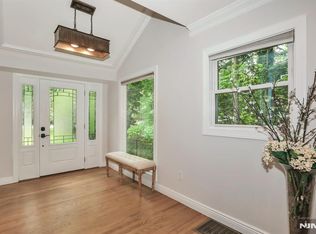 162 Elm St, Tenafly, NJ 07670