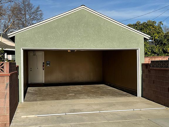 5th image of 6502 Glorywhite St