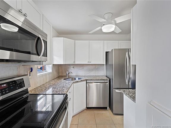 5th image of 1903 SW Palm City Rd APT C