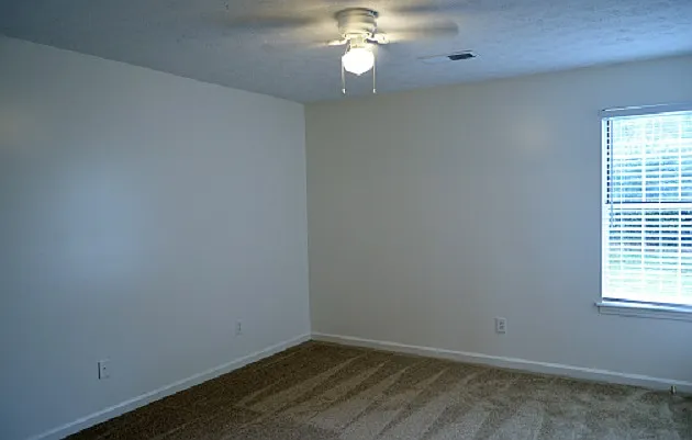 The Glen Apartments — Photo 66