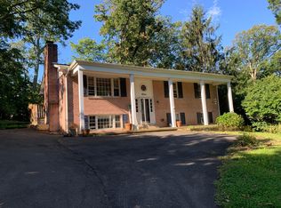 9941 Murnane St, Vienna, VA 22181